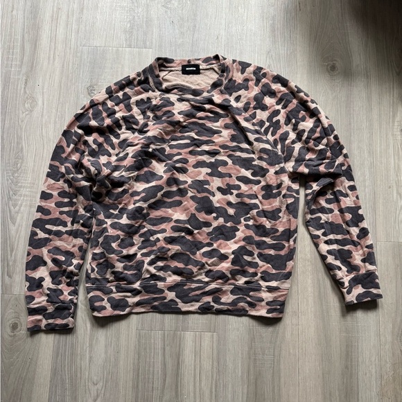 Monrow Camo Print Raglan Oversized Sweatshirt - Picture 2 of 5